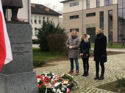 Pomnik gen. Józefa Dowbora-Muśnickiego w Lusowie 